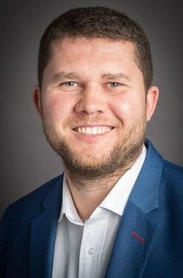 KRZYSZTOF PUŁAWSKI